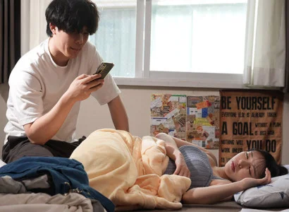 Gã đàn ông thích nhìn người yêu ngoại tình