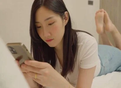 Chị vợ dan díu cùng anh nhân viên giao hàng
